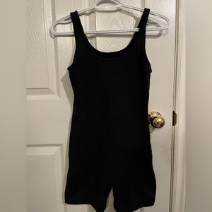 TnaLIFE™ Shake-It 5" Romper